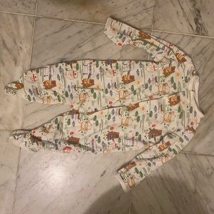 Bear-B-Cue Magnetic Me Modal Onesie